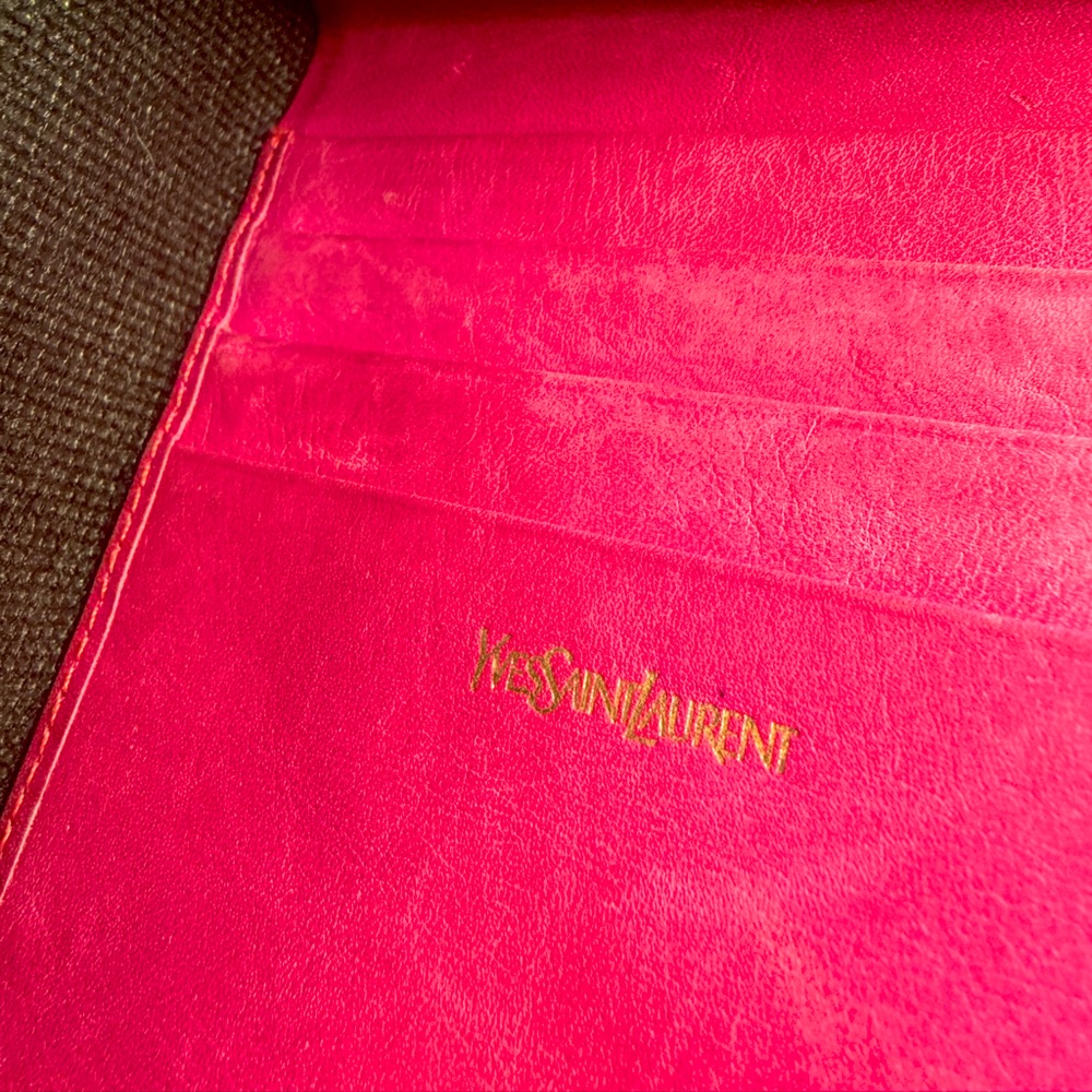 Yves Saint Laurent Pink YSL Wallet Logo Bifold Rare Saint Laurent Vintage YSL - Picture 10 of 12